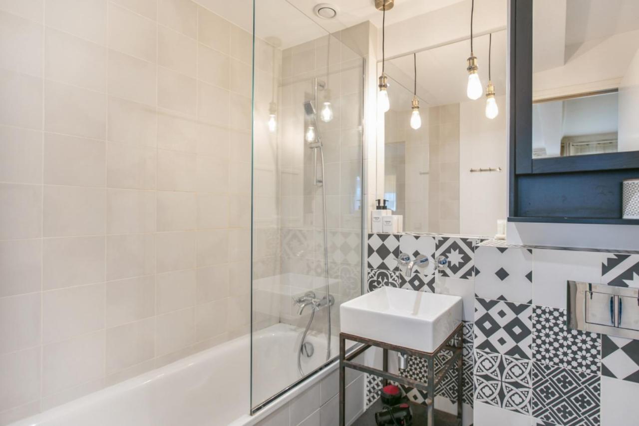 Appartement Charming Near Tour Eiffel Invalides Beaugrenelle *